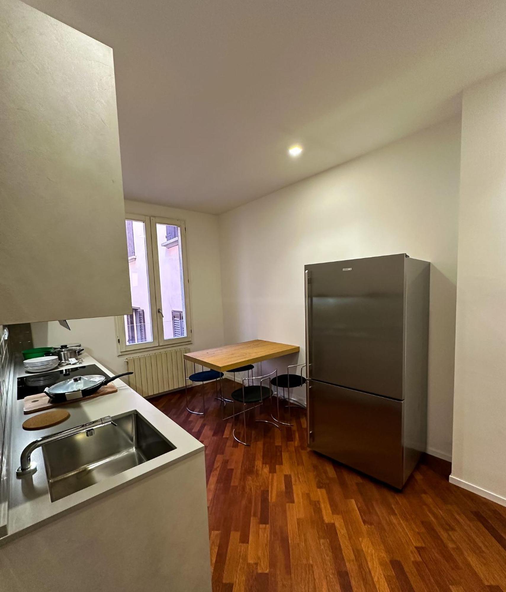 Whouse Large Suite Apartment Indipendenza Bologna Exteriör bild